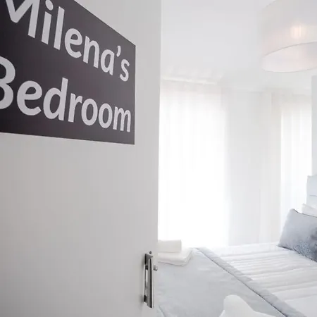 Apartment Milena's Bedroom Nazaré