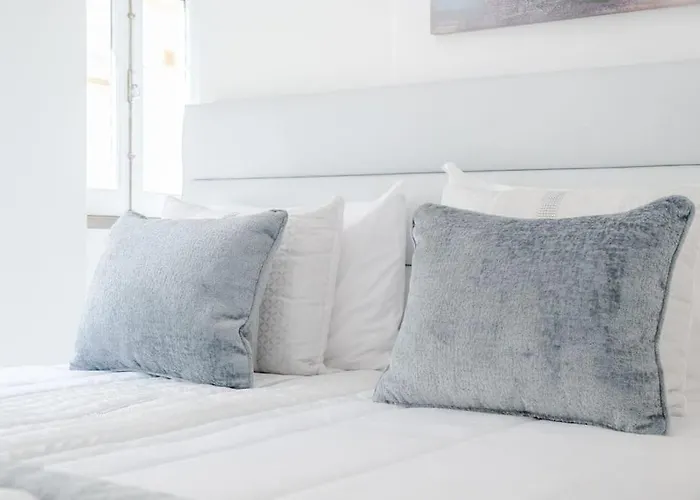 Milena's Bedroom Nazaré